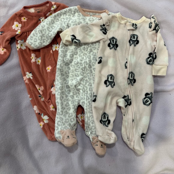 0-3 month fleece pajamas - Picture 1 of 3